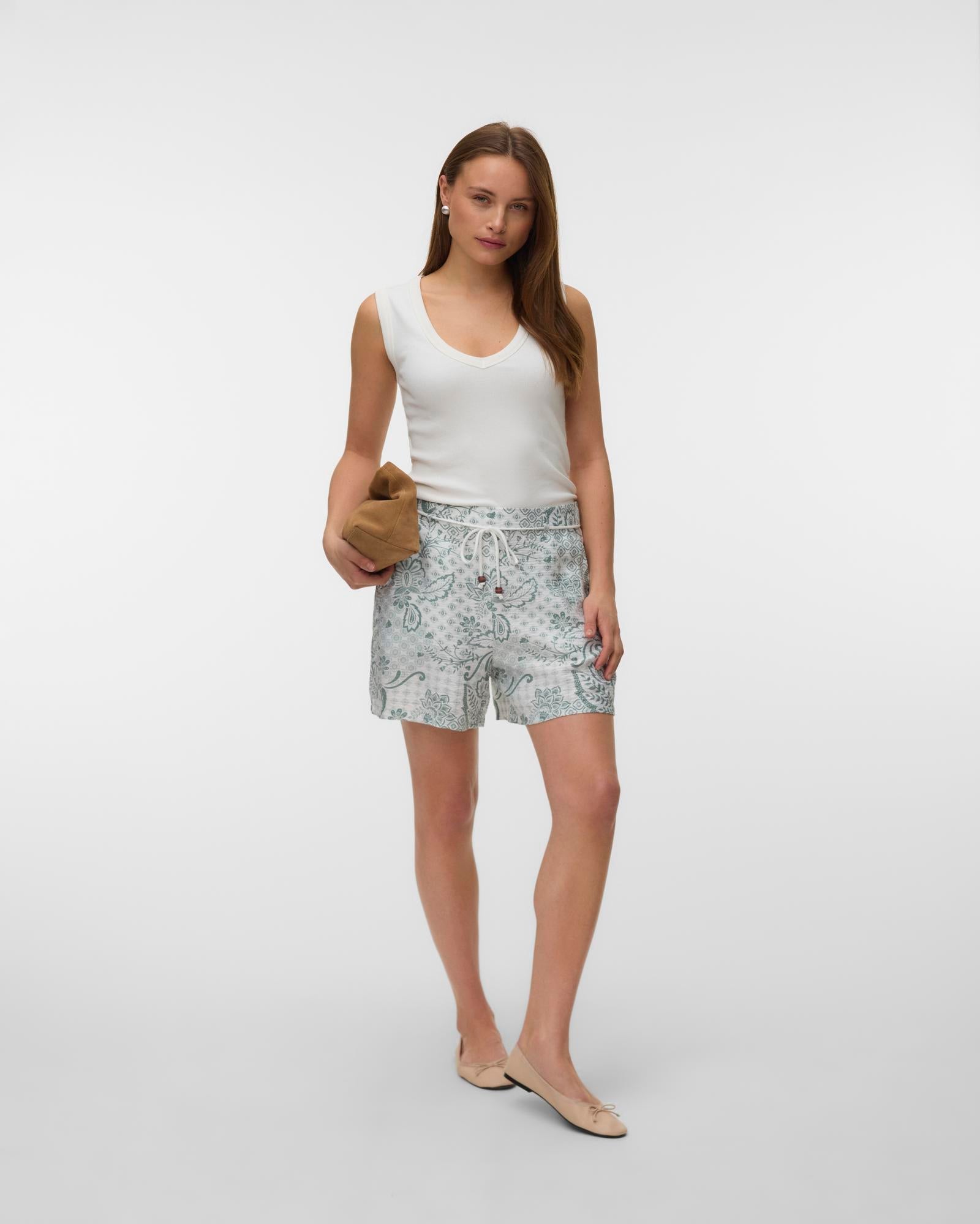 VMCILLE PRINTED SHORTS